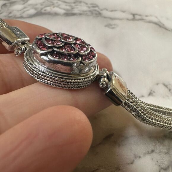 Silver tone pink rhinestone bracelet - Picture 3 of 7